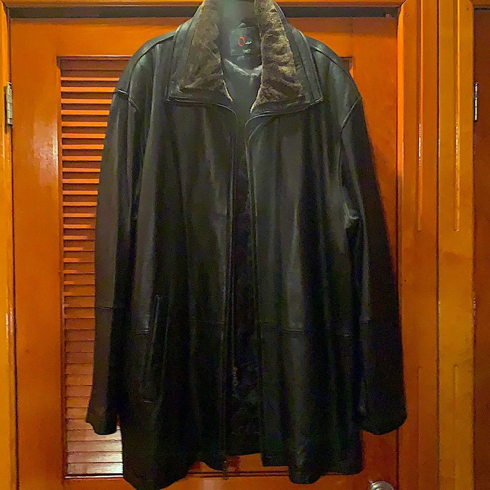 Oxide 3/4 length leather coat with zip out Lining with faux fur collar